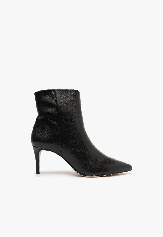 Magali Mid Leather Bootie